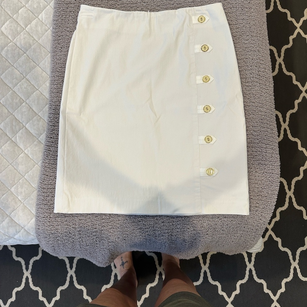J. McLaughlin Cream Mini Skirt with Side Button Detail
